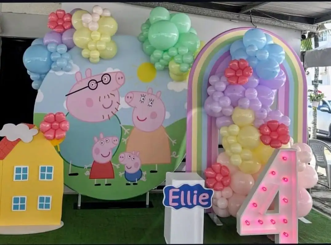 Peppa Color Birthday Decor